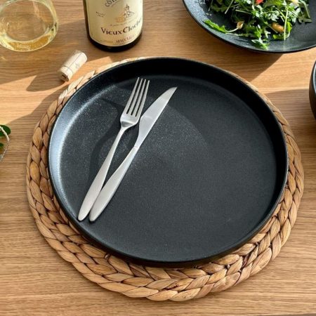 Maxwell and Williams Caviar High Rim Plate - 26cm