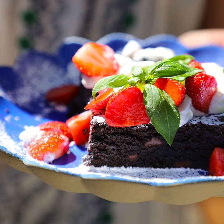 Maison Zoe Ford Big Time Brownie - Image 3