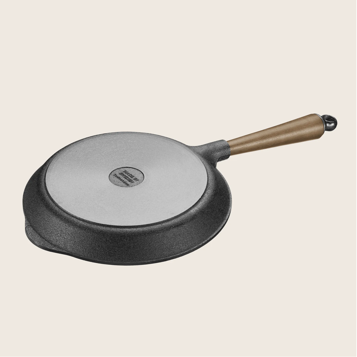 Skeppshult Skillet With Walnut Handle 9.5" / 24 cm - Image 3