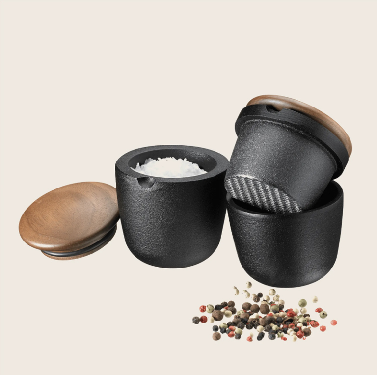 Skeppshult Swing Spice Mill with Walnut Lid
