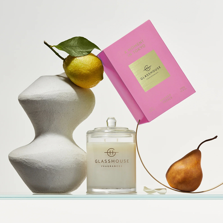 Glasshouse Fragrances Candle 380g - A Moment in Tokyo - Image 3