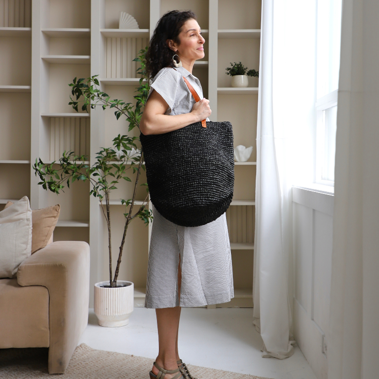 Pokoloko Raffia Bag - Black - Image 2