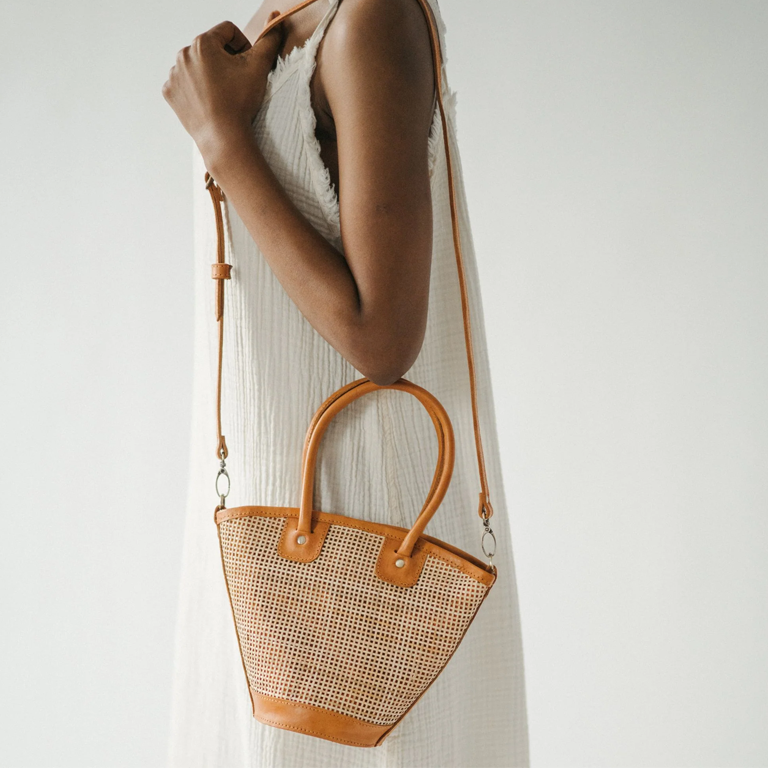 Pokoloko Crossbody Leather Bag - Mata Handled with Cane Accent Caramel - Image 3