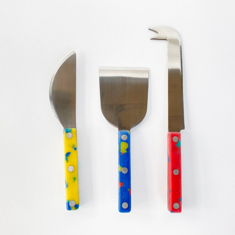 Fredericks and Mae Cheese Knife Set - Red/Yellow/Blueimage
